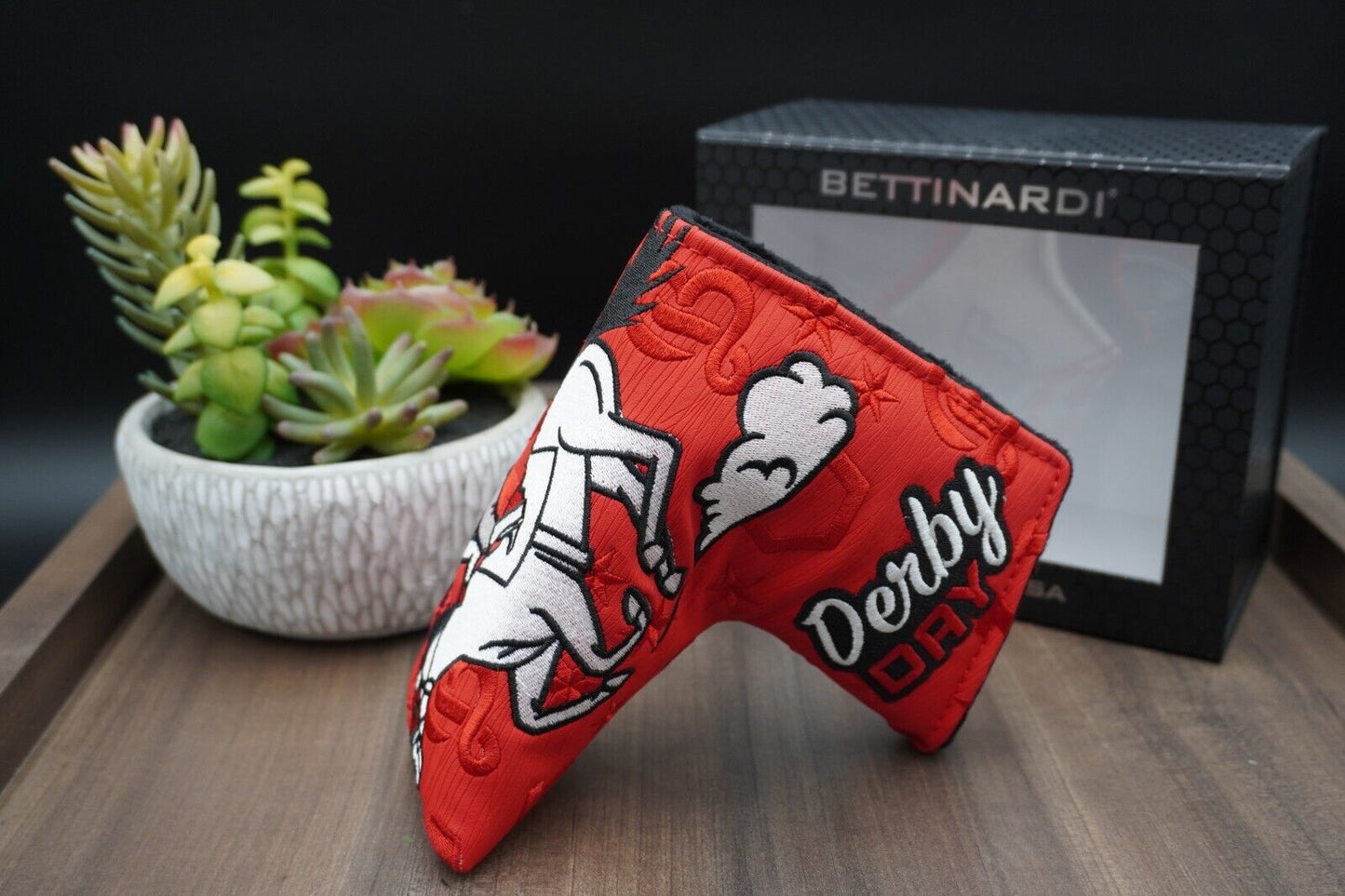 BETTINARDI HC LTD Derby Day 2023 Blade Putter Cover